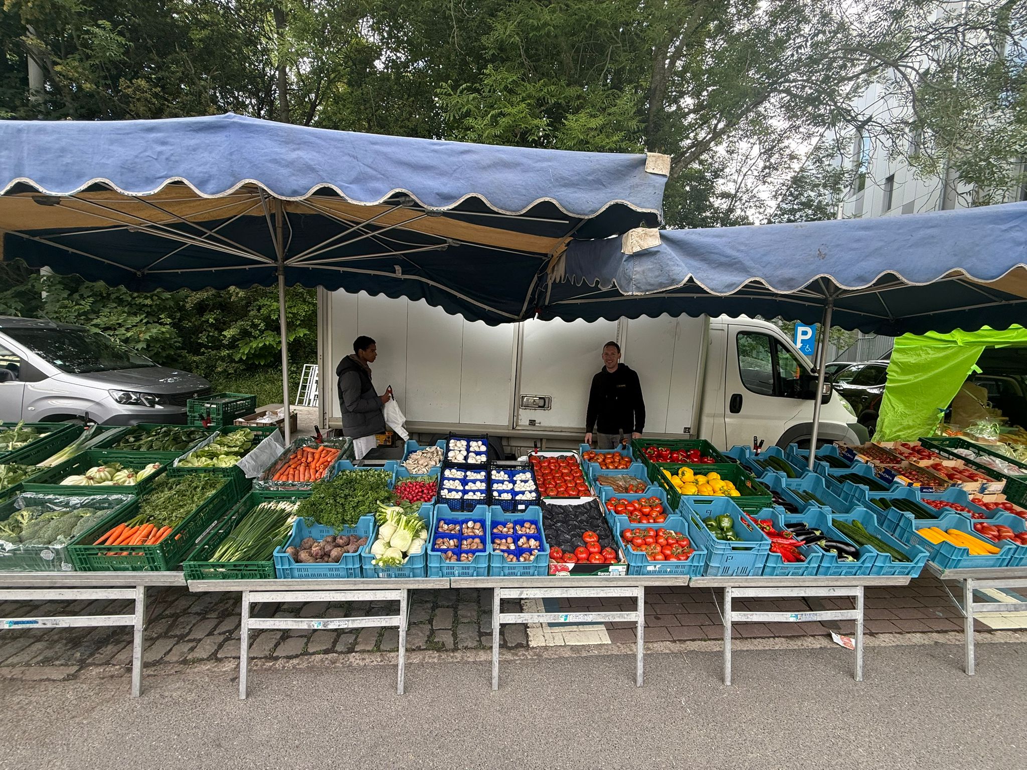 Marktkramer Foto