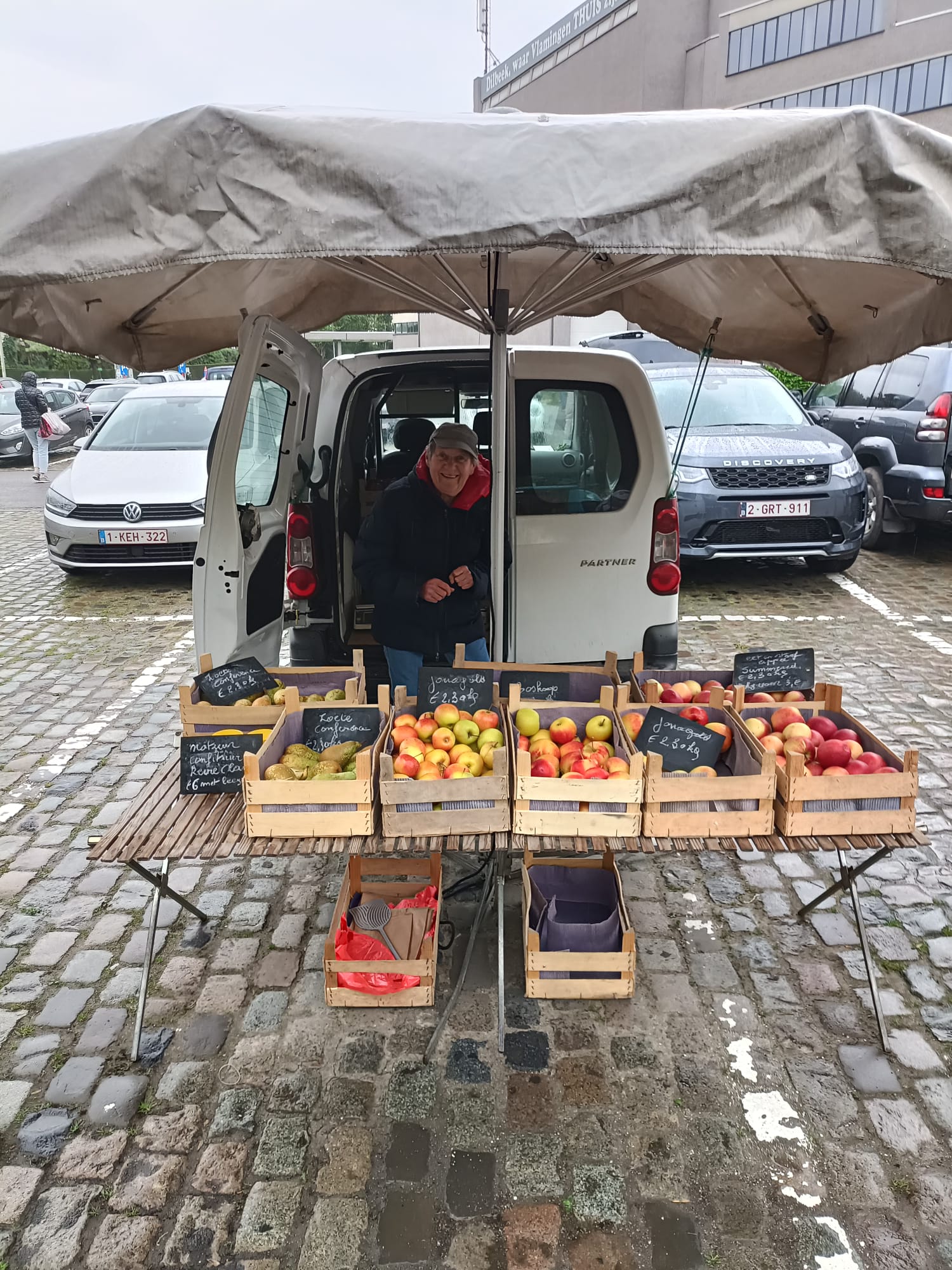 Marktkramer Foto